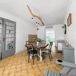Maison Familiale Traditionnelle Avec Terrasse Villa *