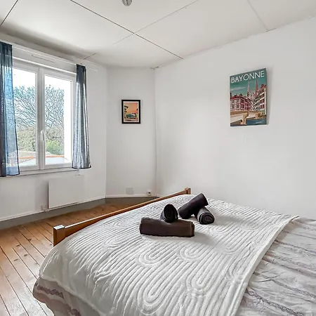 Villa Maison Familiale Traditionnelle Avec Terrasse *