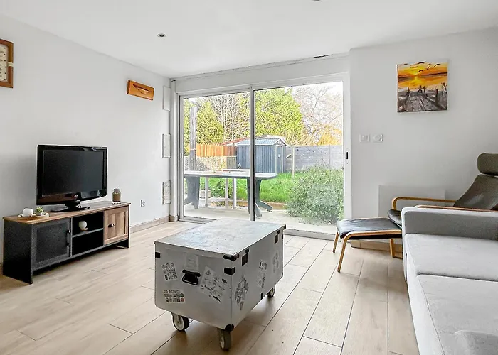 Maison Familiale Traditionnelle Avec Terrasse Villa *