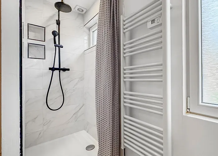 Maison Familiale Traditionnelle Avec Terrasse Villa Saint-Jean-d'Angle