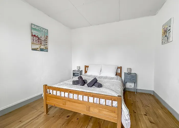 Maison Familiale Traditionnelle Avec Terrasse Villa Saint-Jean-d'Angle