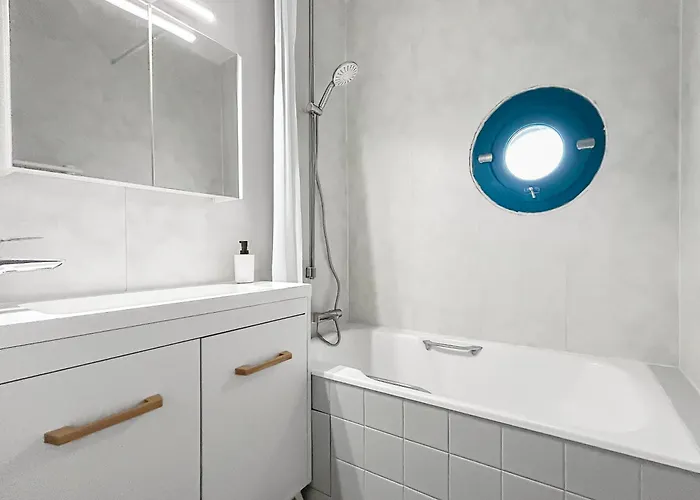 Maison Familiale Traditionnelle Avec Terrasse Villa Saint-Jean-d'Angle